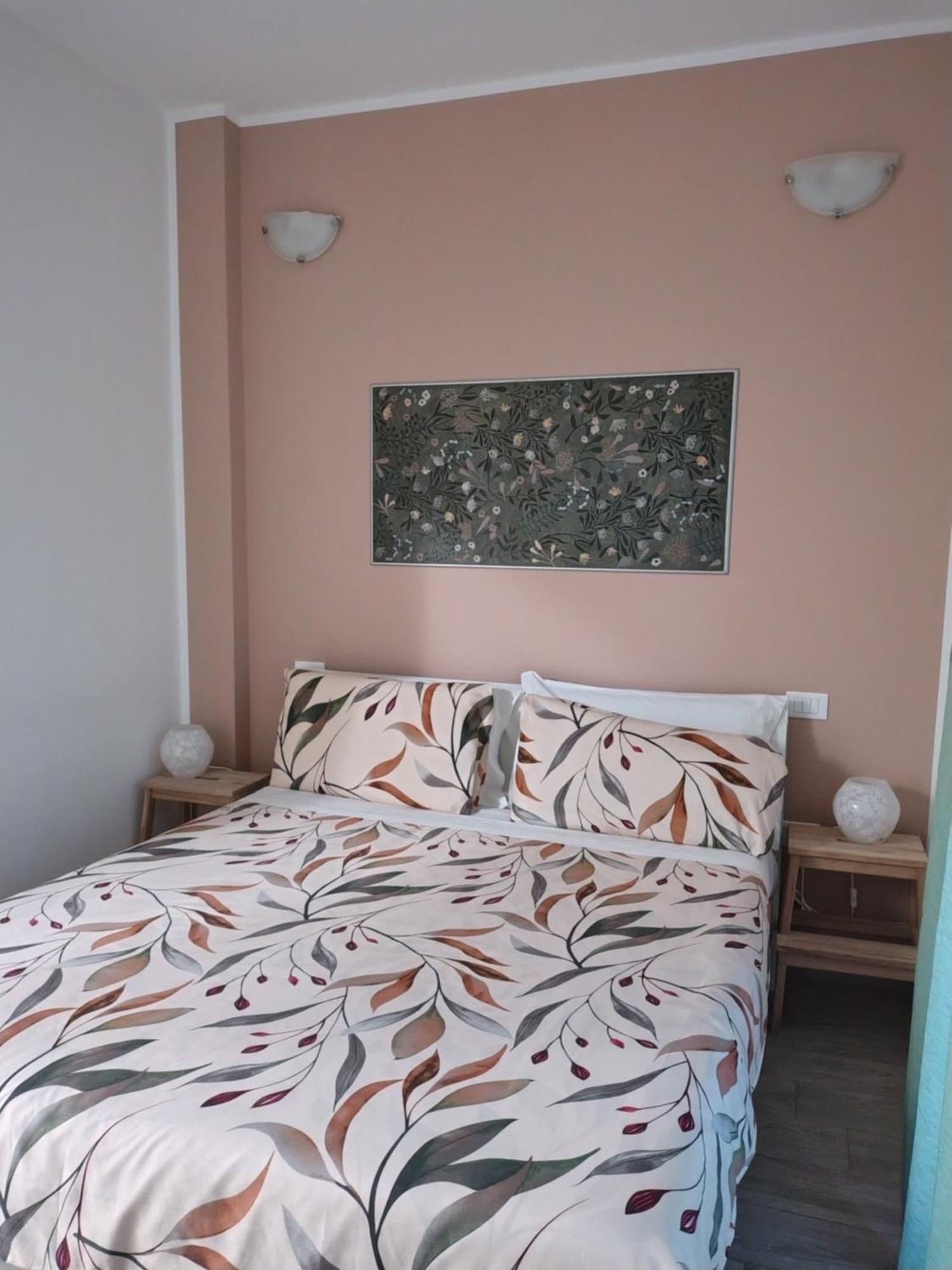 Stasonis Hotel Quartu SantʼElena Екстериор снимка
